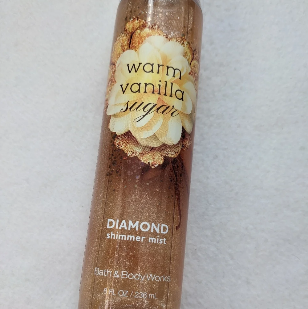Vanilla Diamond Shimmer Mist - Picture 2 of 4